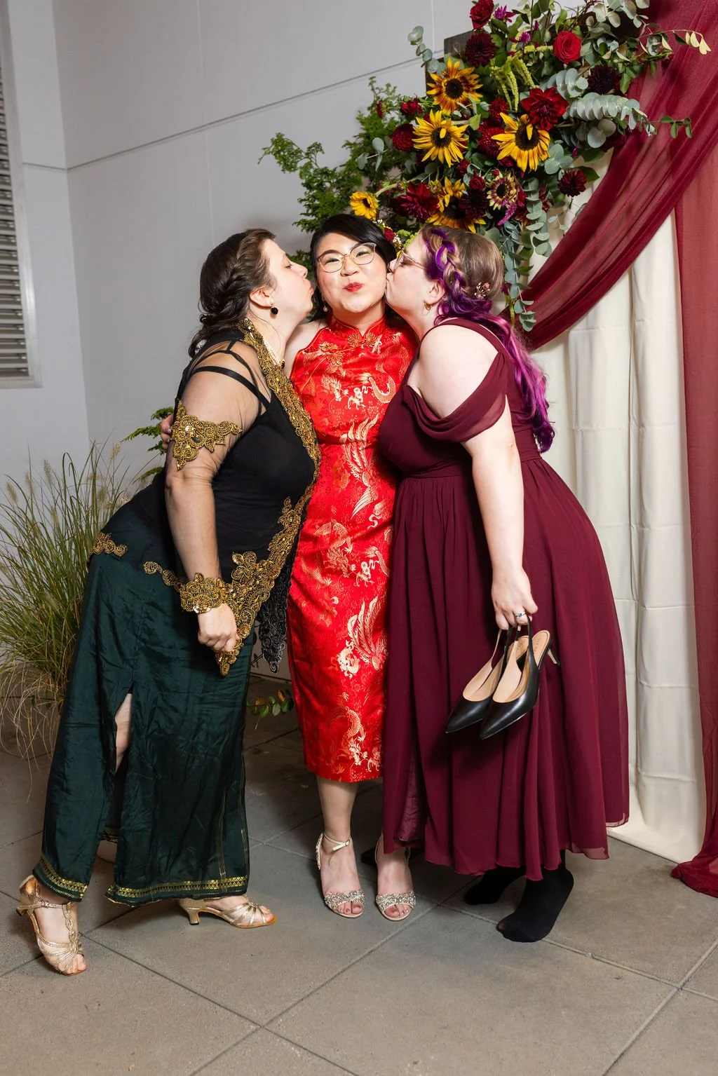 StephanieandNickweddingatJupiterNextinPortlandbyNilasWeddingPhotographerGuy-522.jpg