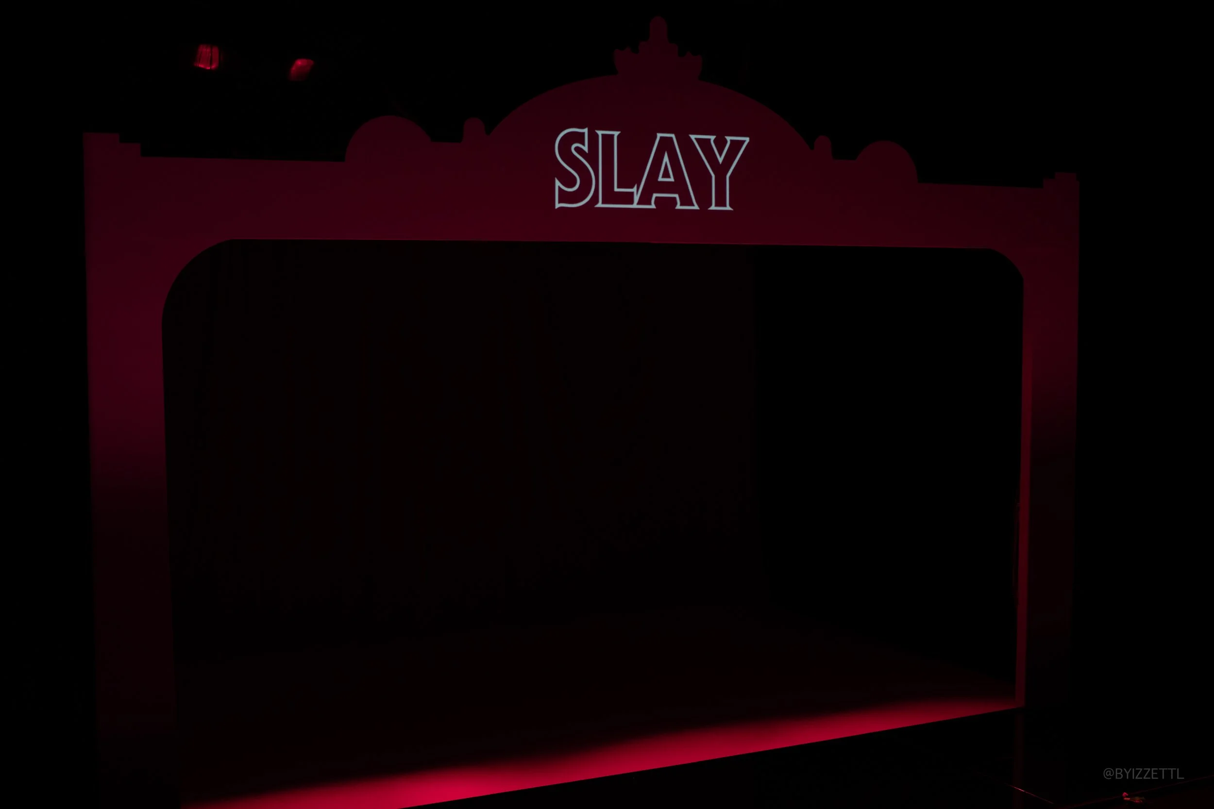 SLAY_386.jpg