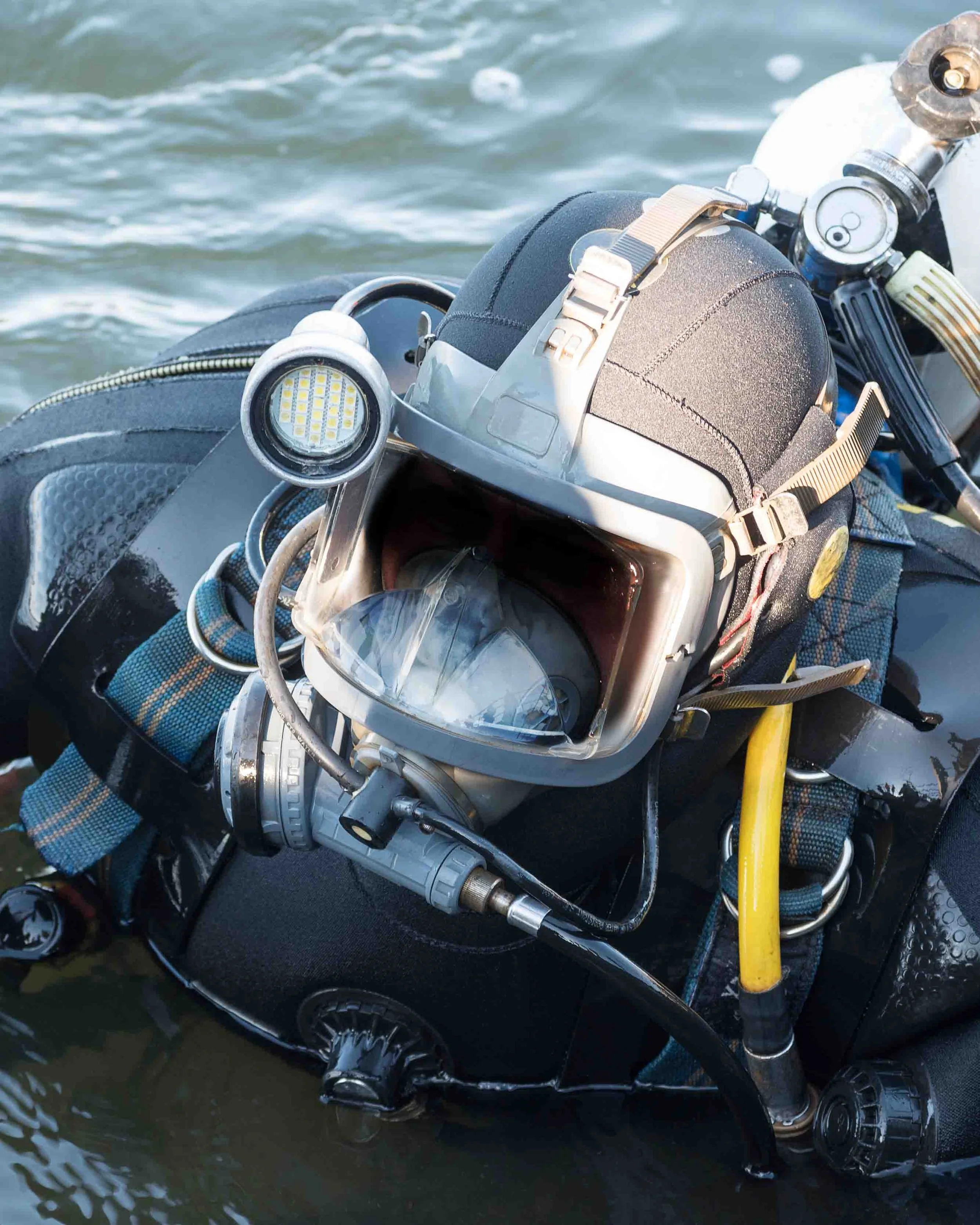 Lumina Yacht Services - propeller polishing, underwater hull cleaning, zinc anodes replacement for luxury yachts across Miami Beach, Indian Creek, Downtown Miami, Edgewater, Brickell, Coconut Grove, Key Biscayne, and private docks at Venetian Islands