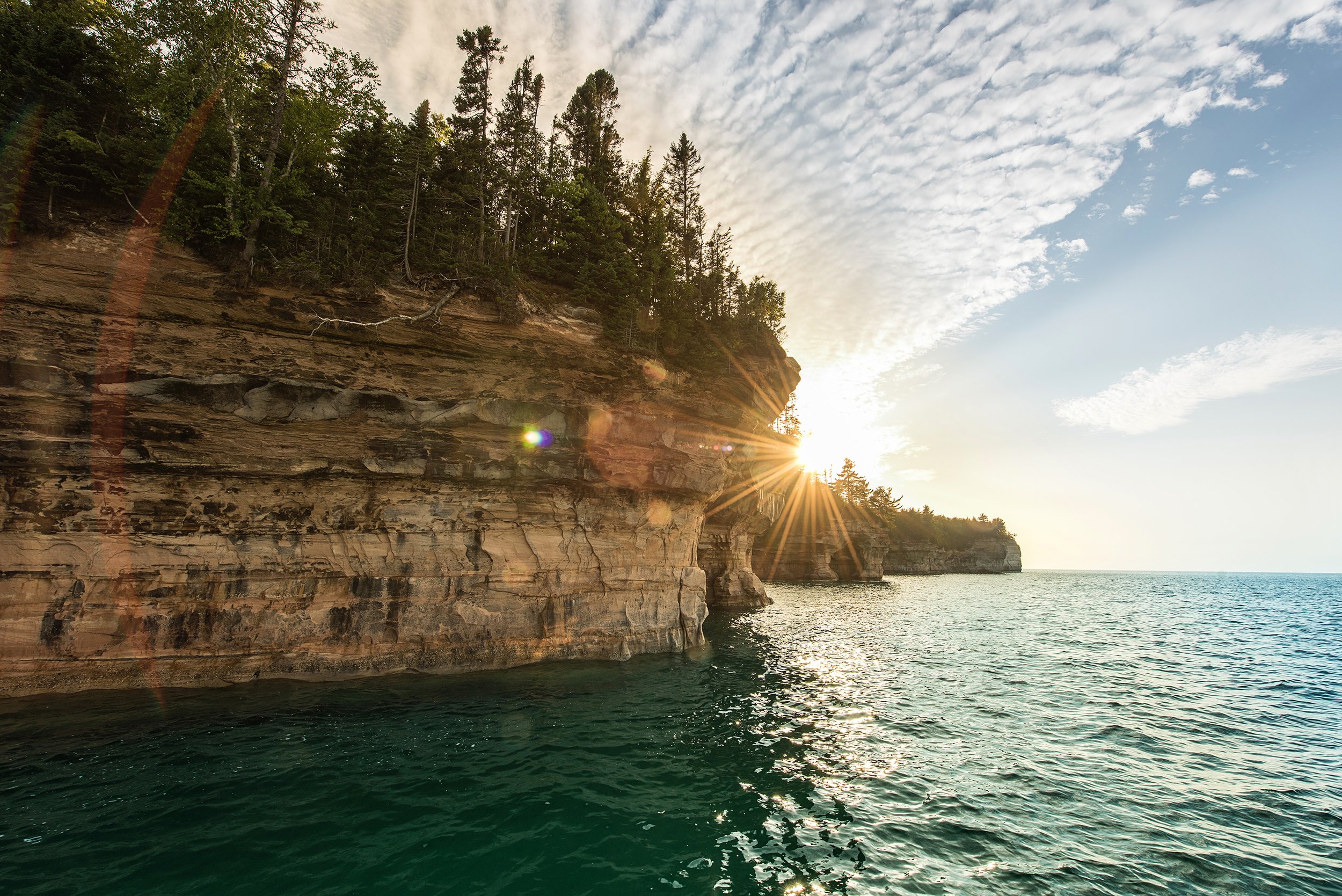 WPictured rocks1.jpg