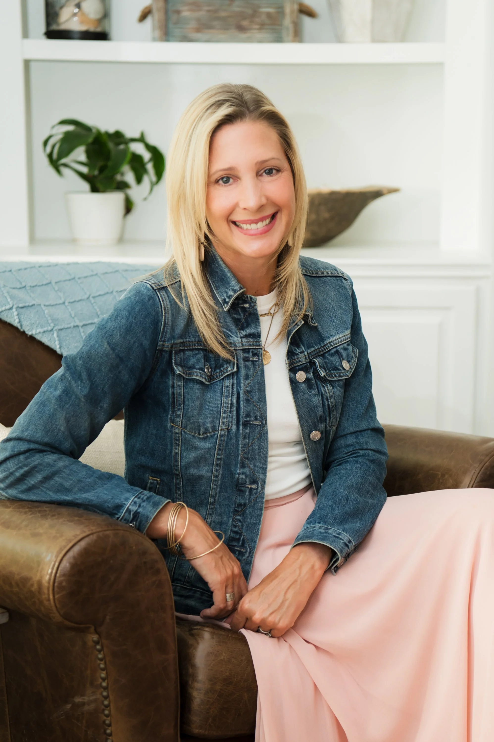 Karly Sorensen Counseling | Therapist | Professional Christian marriage counseling, couples therapy, and individual counseling in Mount Pleasant, Daniel Island, and Charleston, SC.