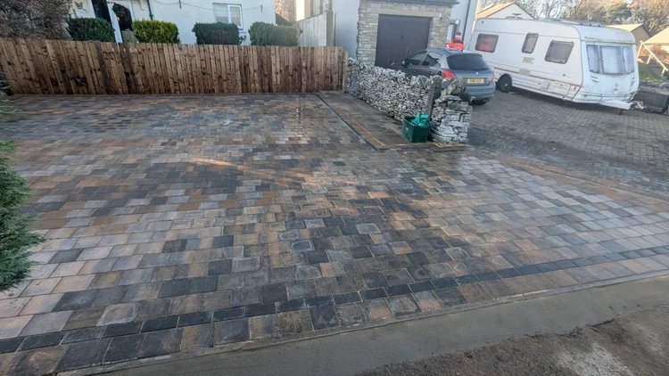 Wide multi-tone block-paved driveway