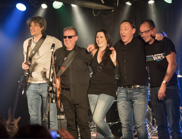 FIVE2ZERO live im Rockfact Music Club
