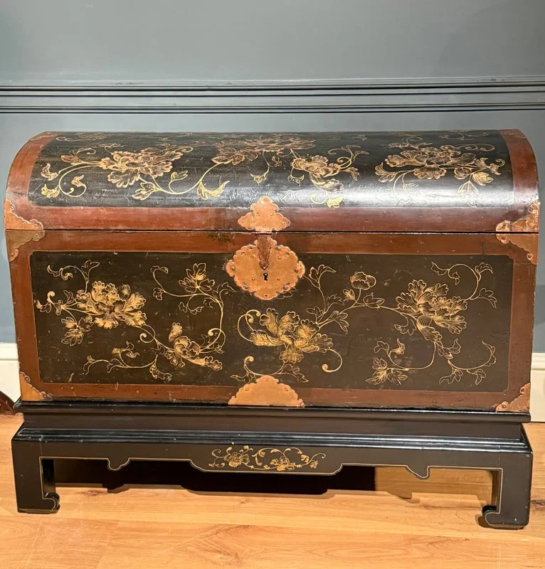 A Japanese lacquer trunk