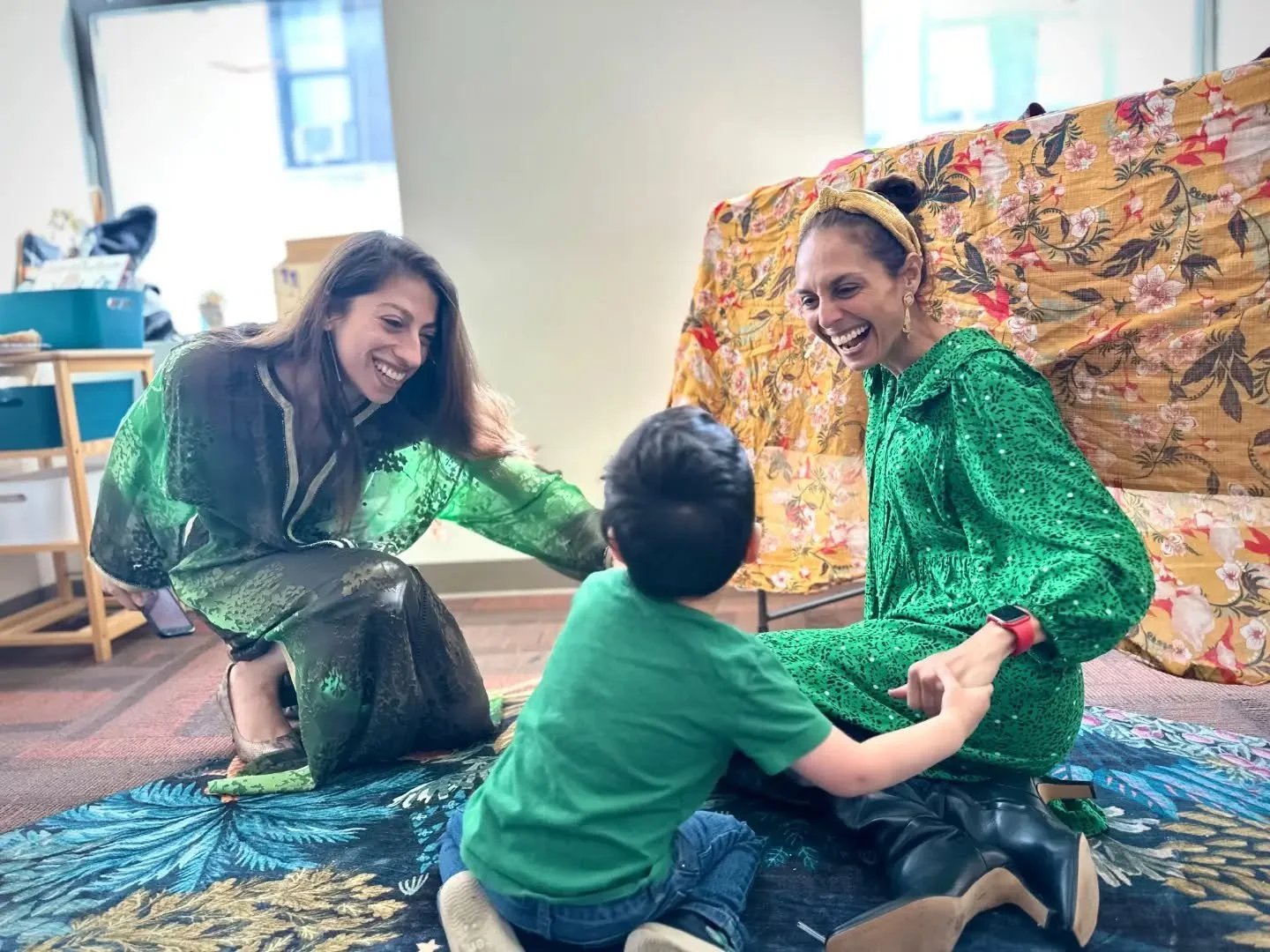 &bull; DEAR TORAH: BEREISHEET &bull;

Snakes, sun, moon, light/dark, figs, stars, gardens and grasses, creepy crawlers, and all the celestial &amp; earthly beings. Swipe to see the stylish ways we brought Gan Eden to life! 

Cover photo by @lisagreen