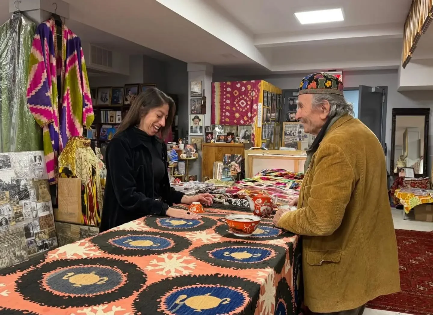 Explore the @bukharian_museum with a rare pop-up this Sunday in Astoria! 

After yesterday's visit with @dianarachnaev and @ayeletpearl at the museum, we're ready to transform the space with ikat, jomas, traditional homeware, and more! You can also t