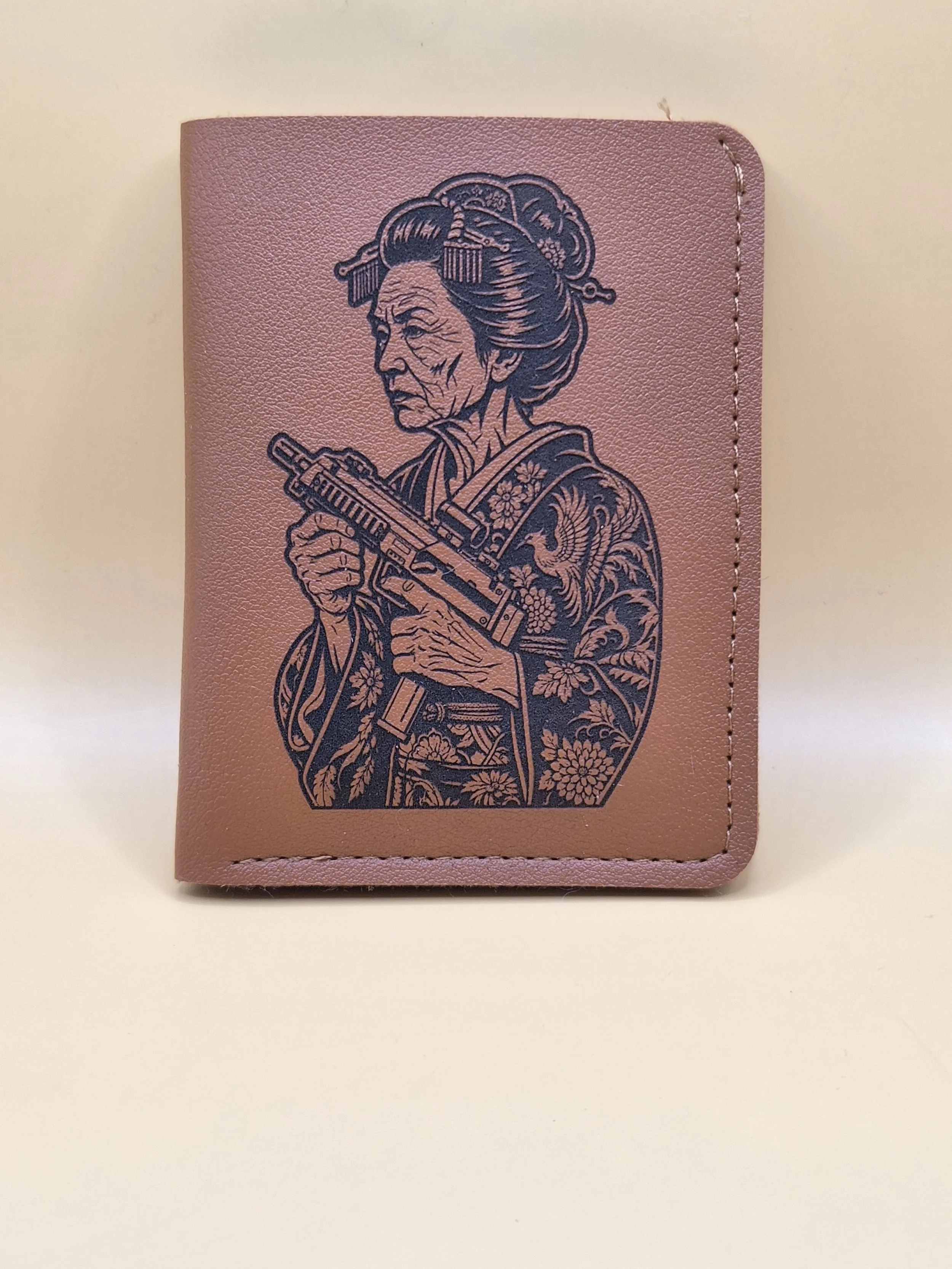 Portefeuille  simili cuir Grand mère mafia japonaise