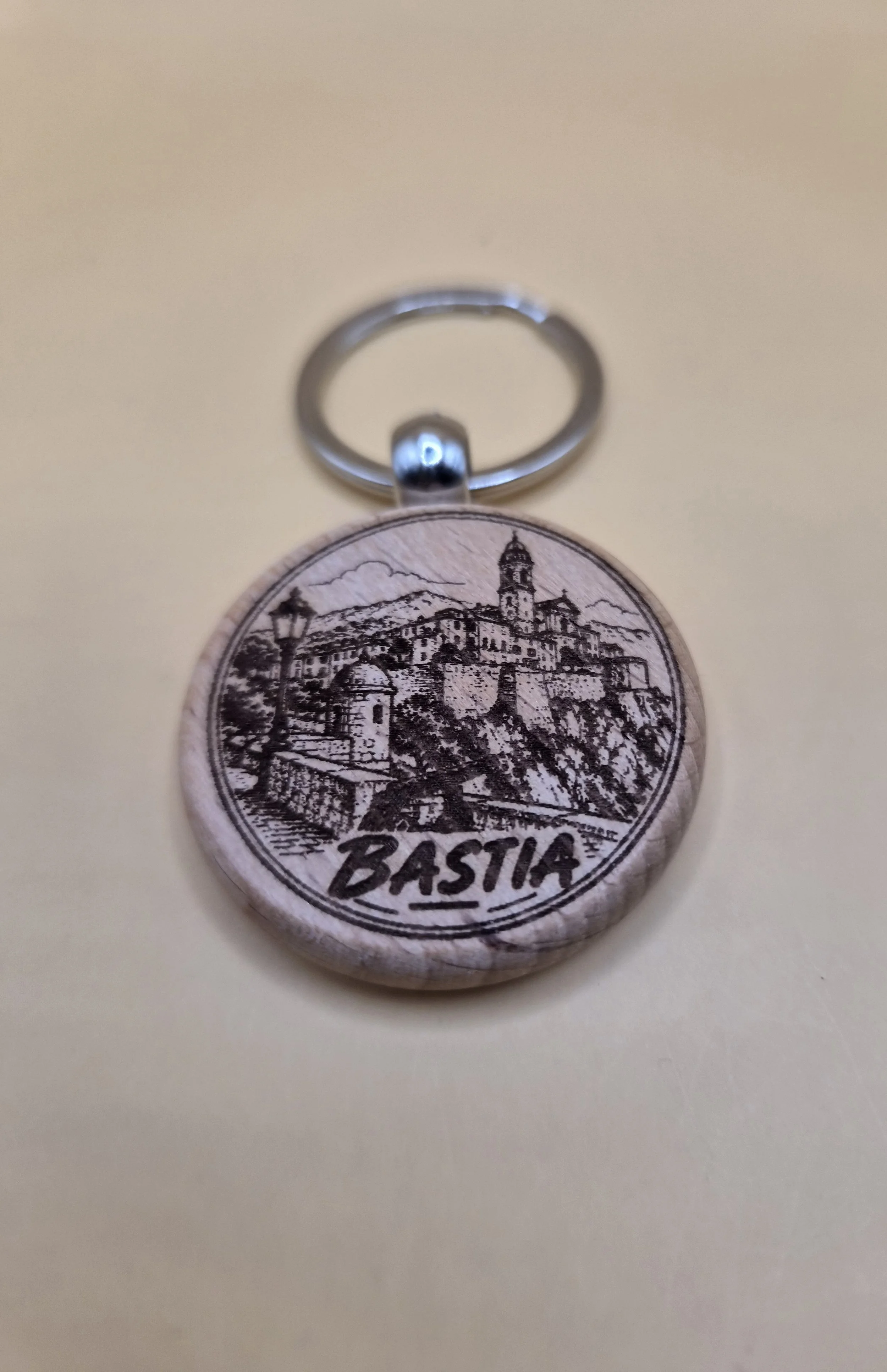 Porte clé en bois Bastia