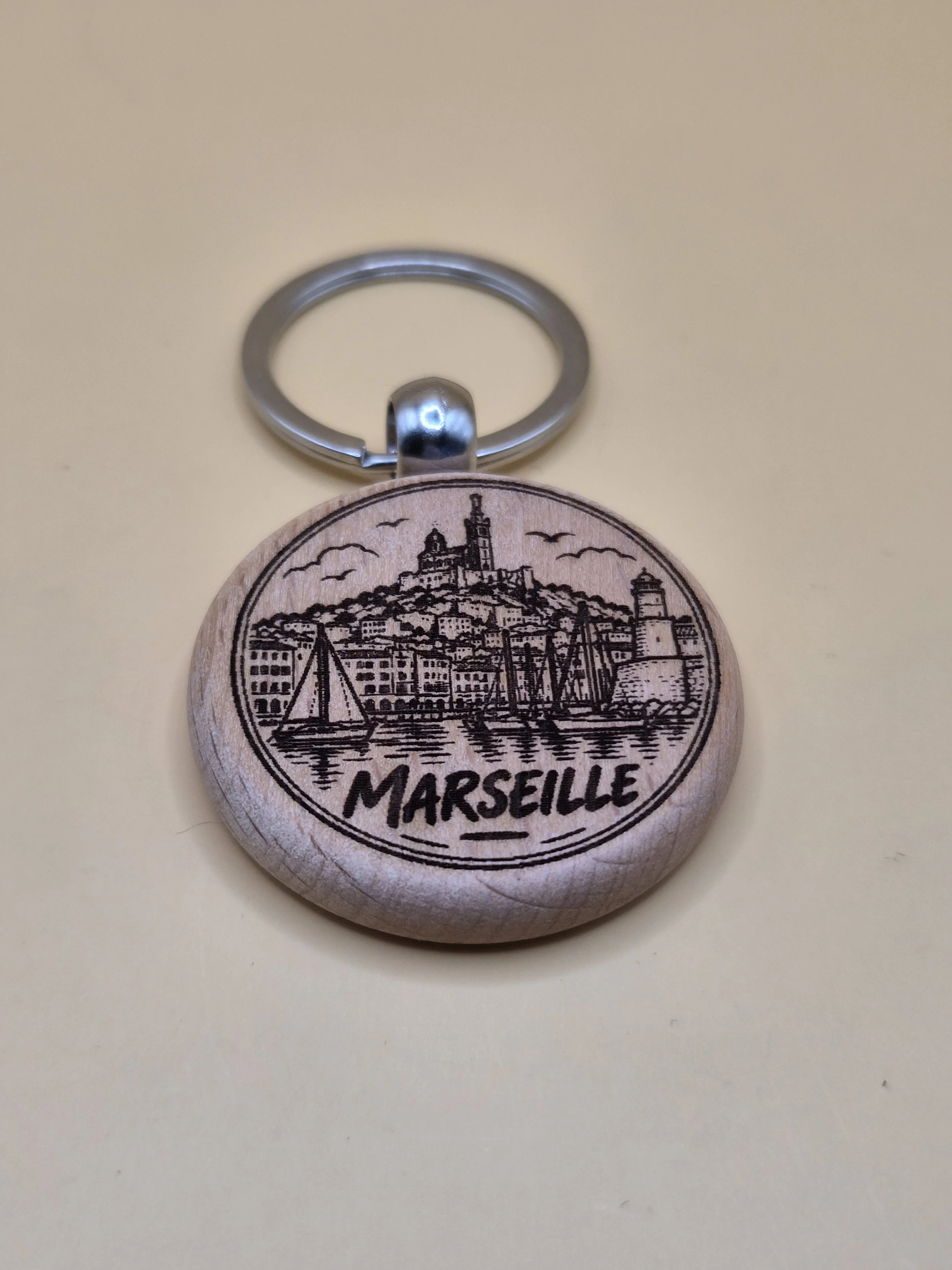 Porte clé en bois Marseille