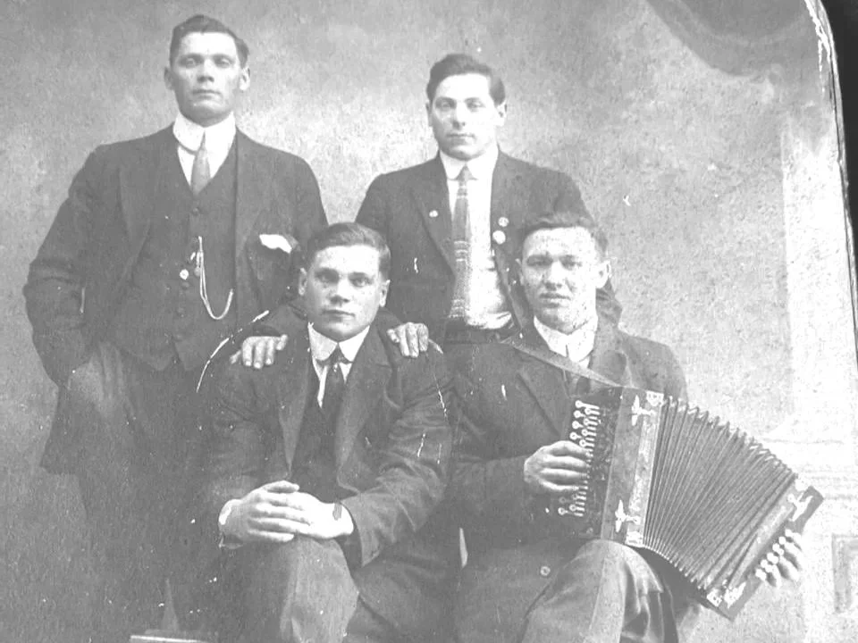kin: family mysteries and histories