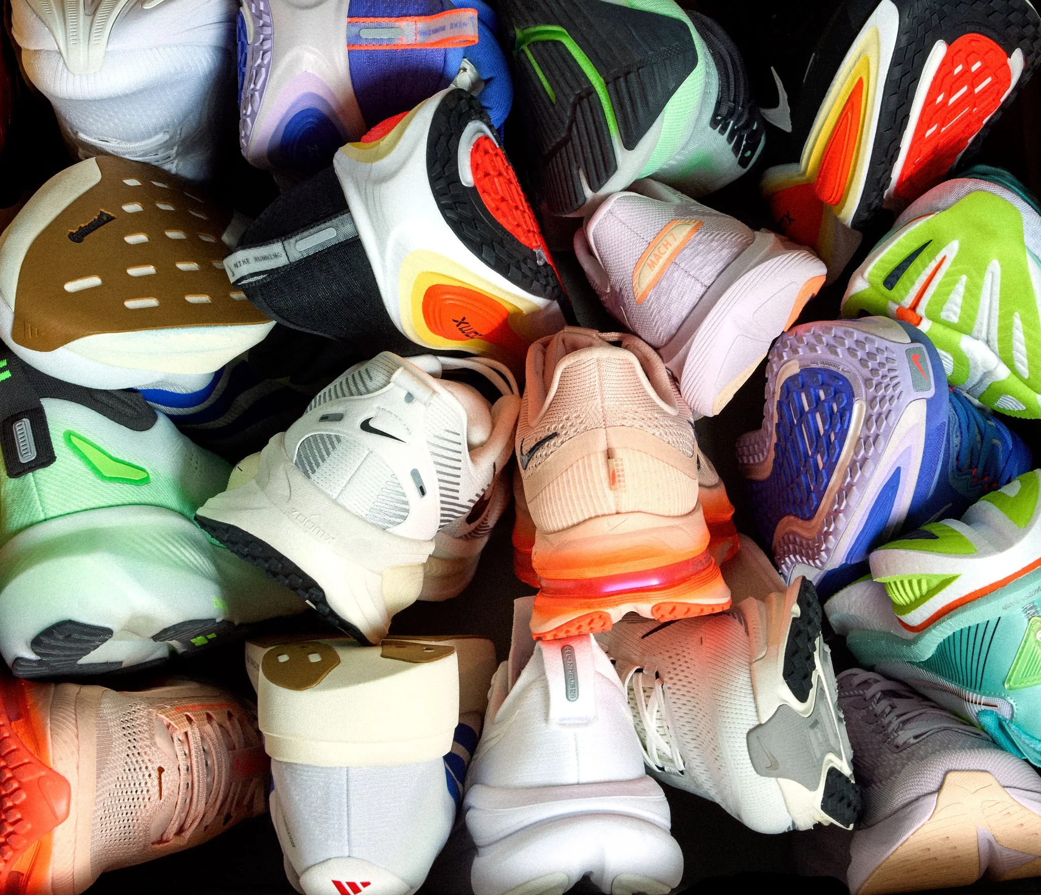 CH_26Q2_Flatshoot_RunMonth2_0325.jpeg