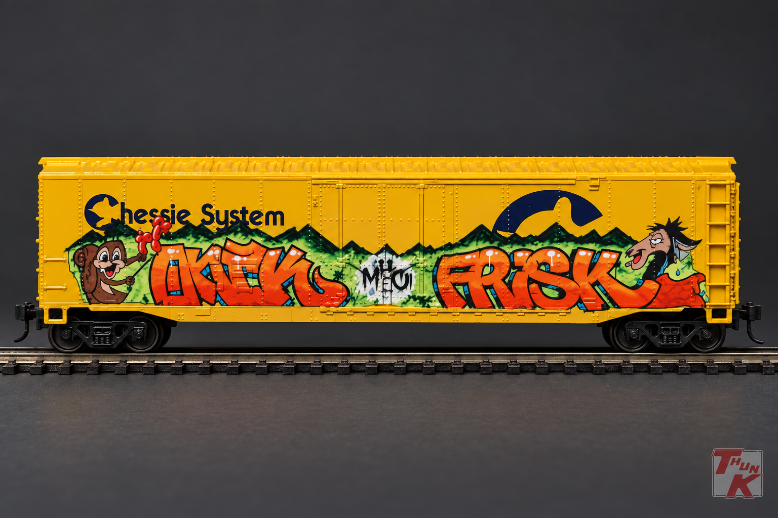 Yellow Chessie HO Boxcar Product Photo.png