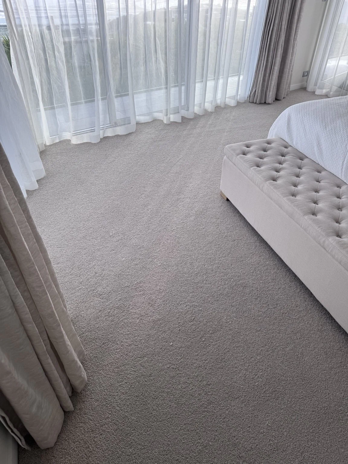 Wool cutpile carpet
