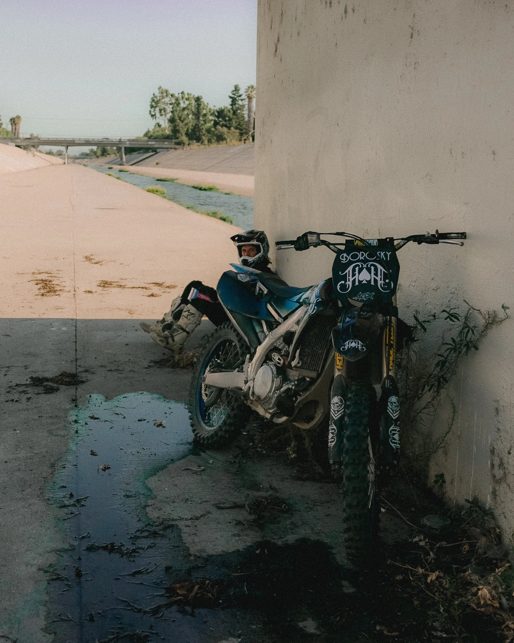 LB MOTO BRIDGE (18 of 20).jpg