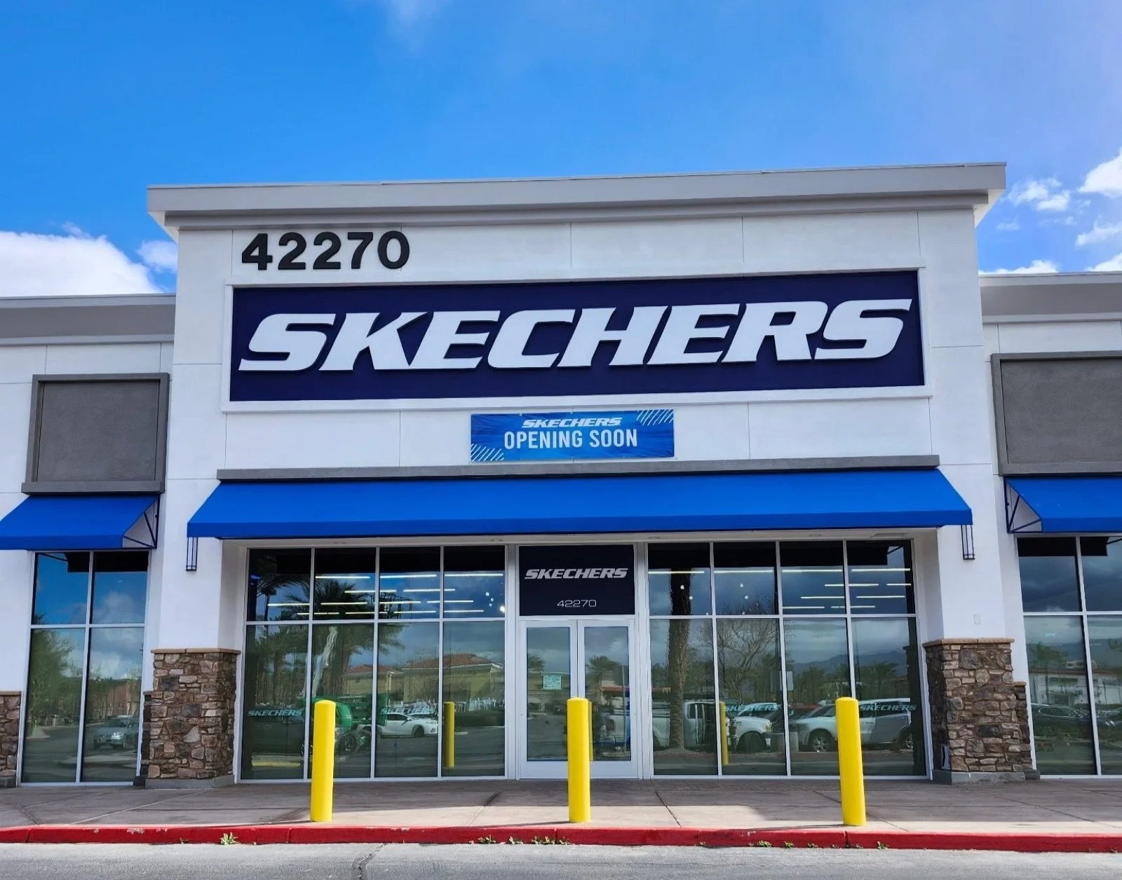 Skechers