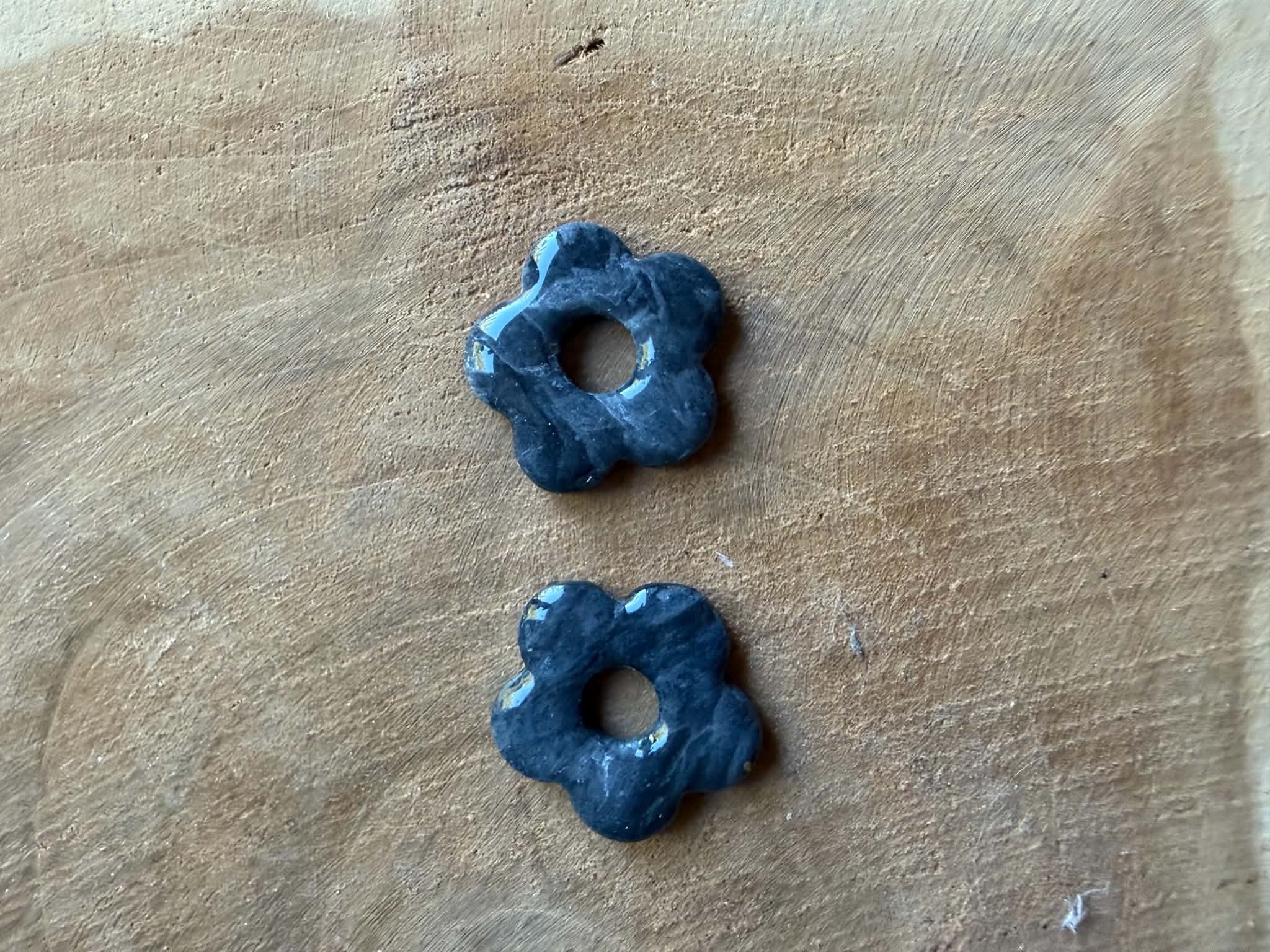 T42