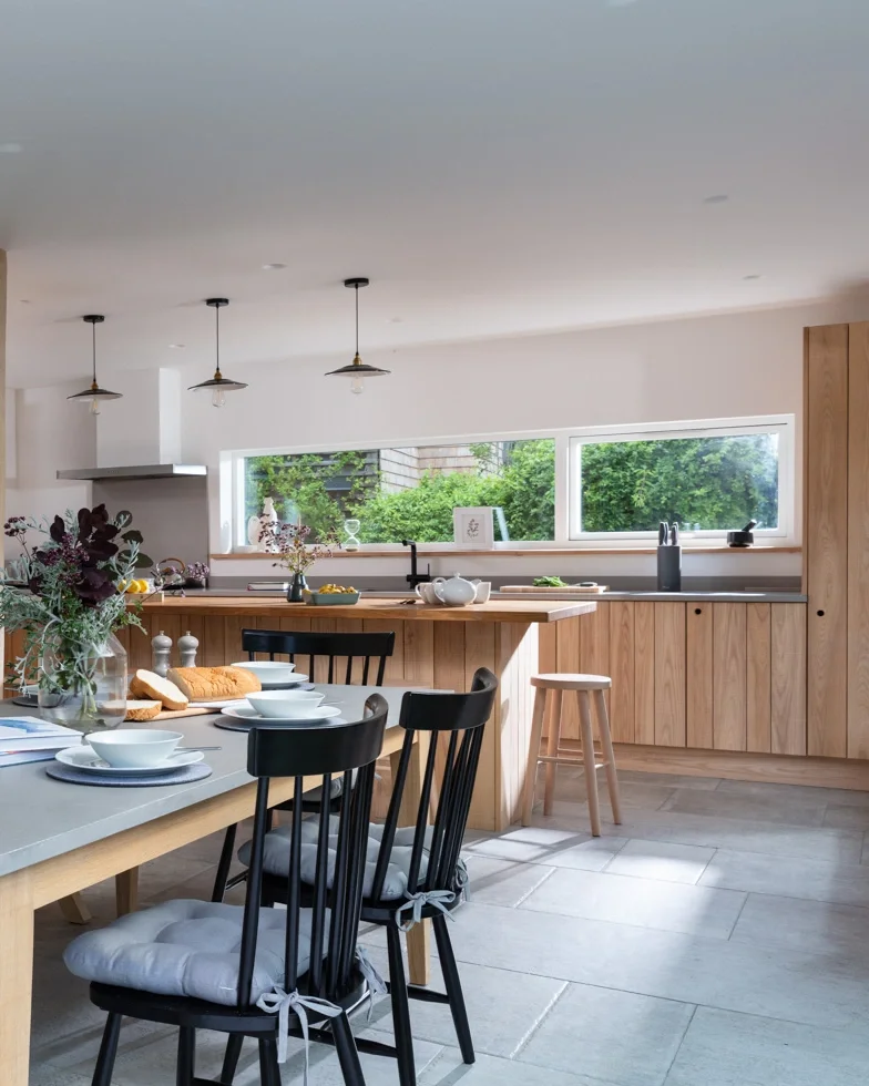 studio-hab-perrancoombe-wrencottage-dining.webp
