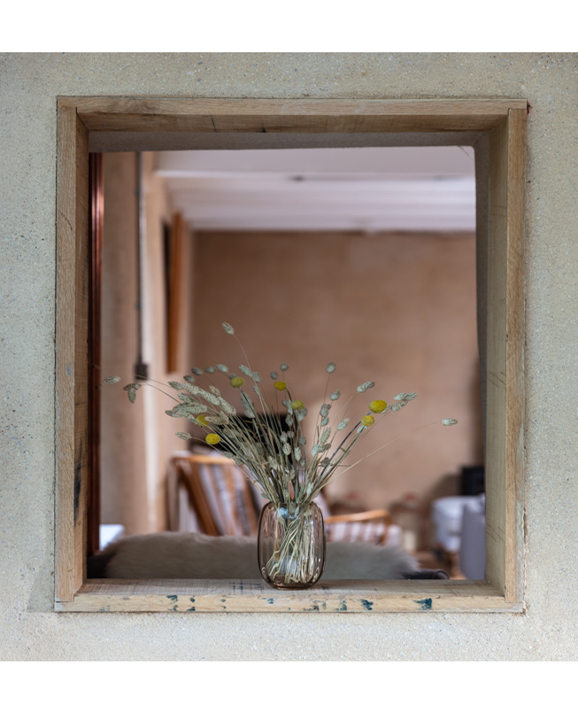 studio-hab-perrancoombe-wrencottage-internalwindow.webp