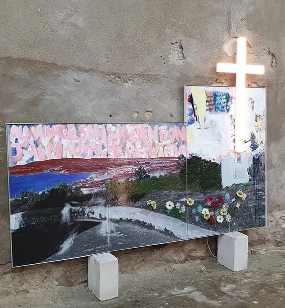 la croix détail 2.jpg