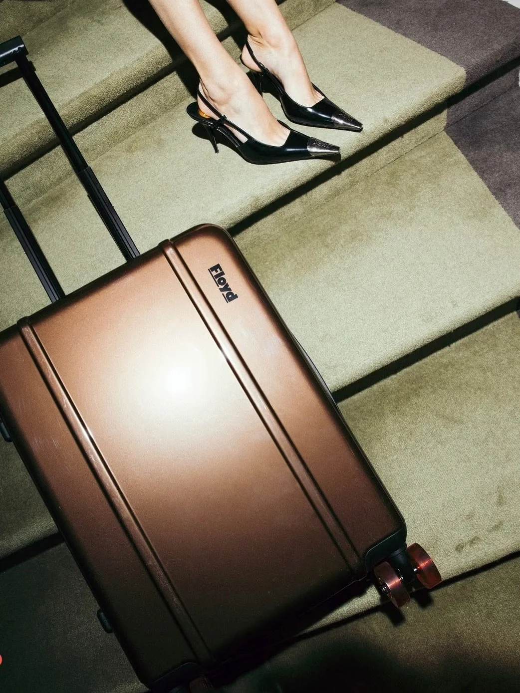 Travel in color. Travel with Floyd.