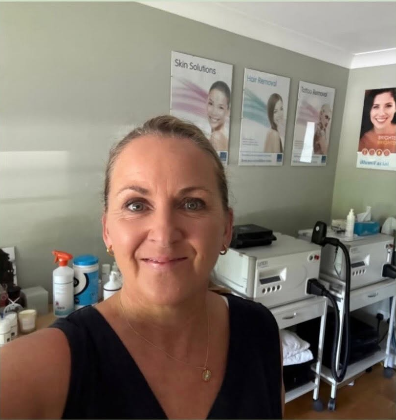 image of helen campbell, lead clinician at parkview lasercare, in the clinic displaying a warm ,welcoming and professional environment with medical-grade lynton lasers on display.