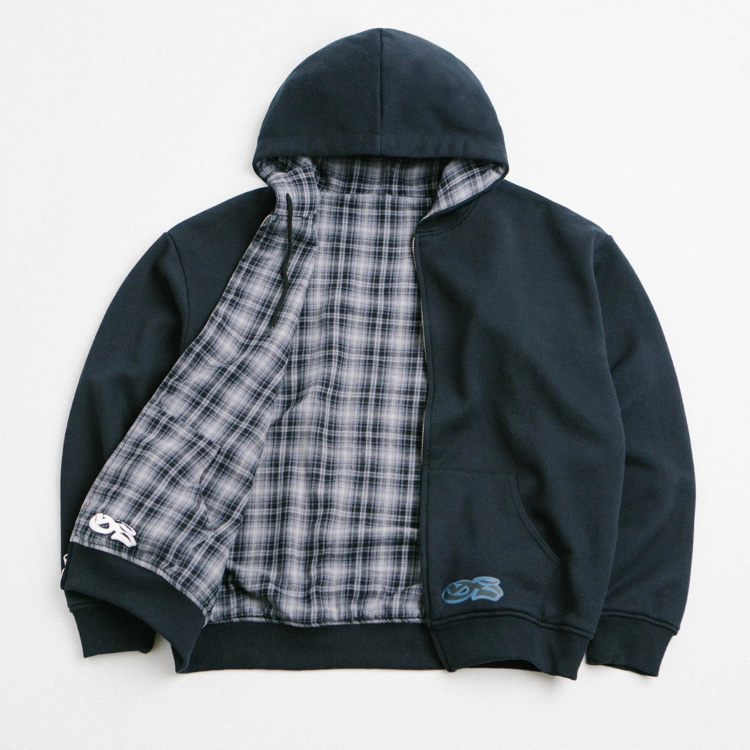 Hoodie 1x1-1.jpg