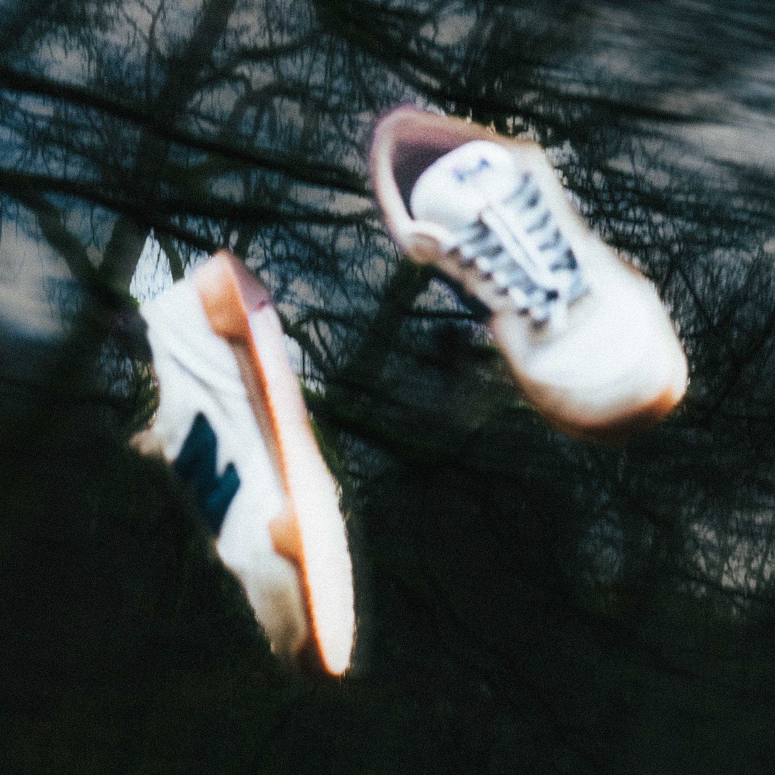 New-Balance-440-Trail-1x1-4.jpg