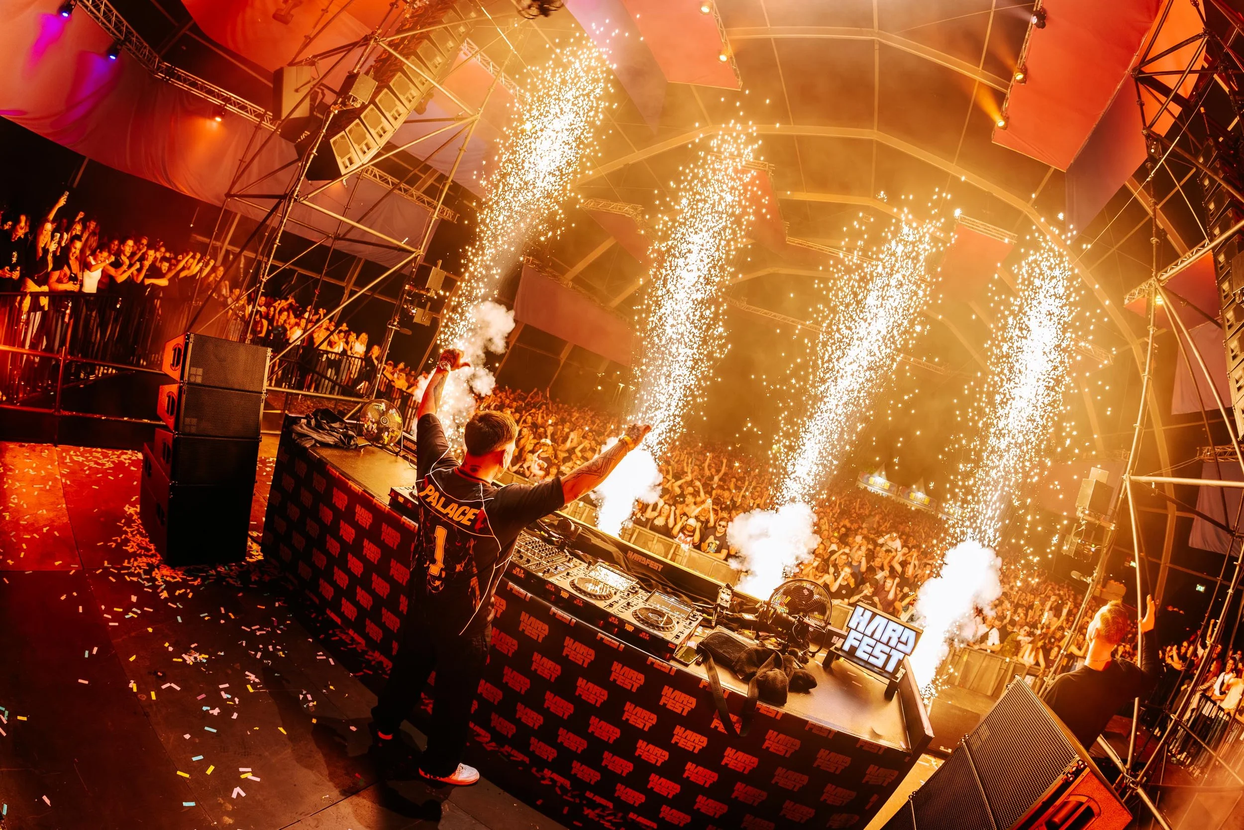 KateDuijts_20260418_2202_HARDFEST_TDH_07551.jpg