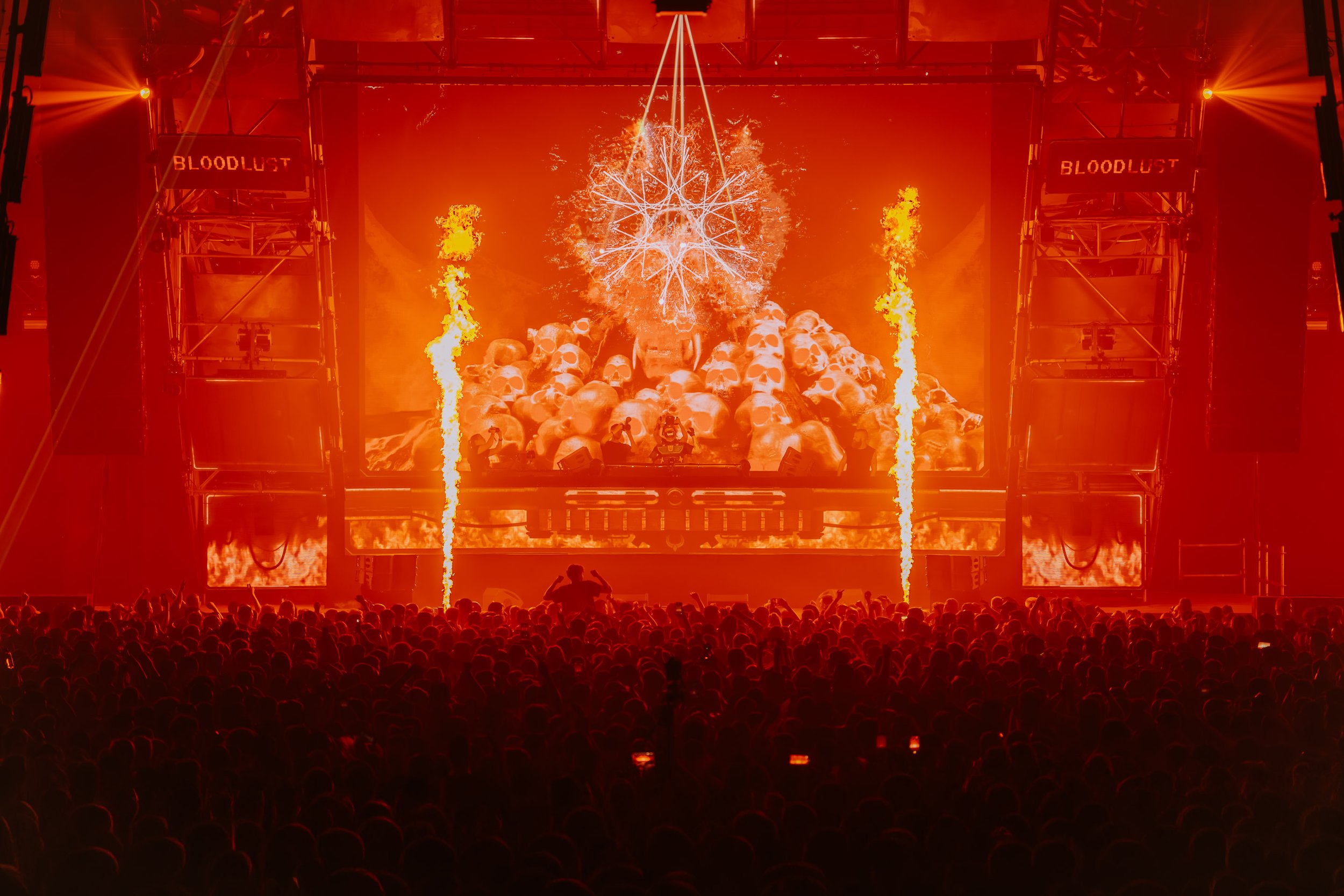 KateDuijts_20250927_2121_SUPREMACY_08824.jpg