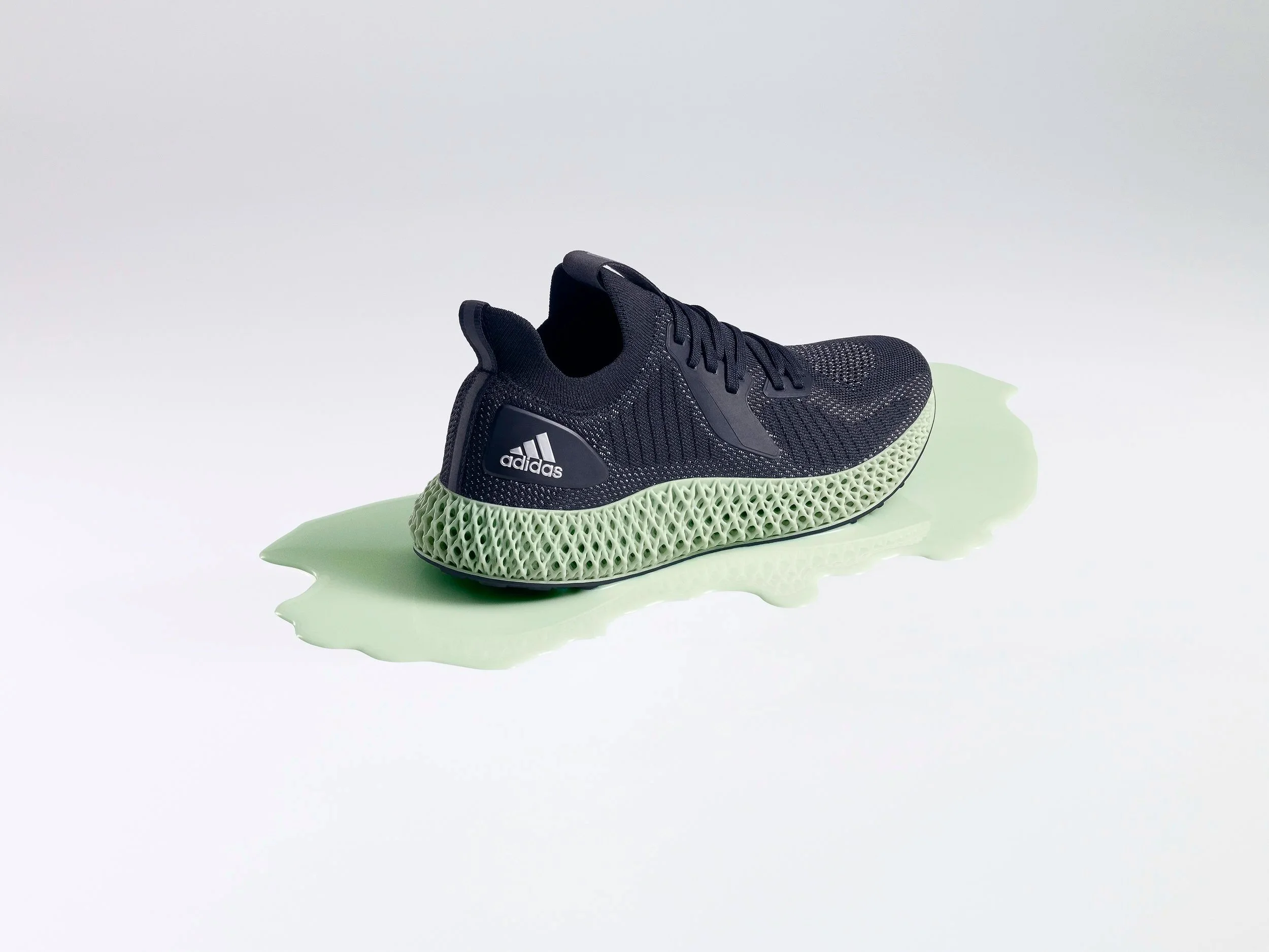 alphaedge-23-09.jpg