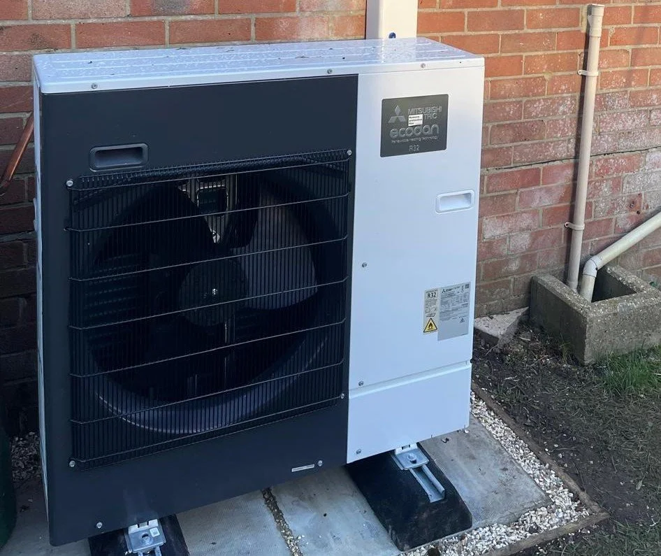 Air Source Heat Pump Installers Berkshire: What to Consider Before Installation