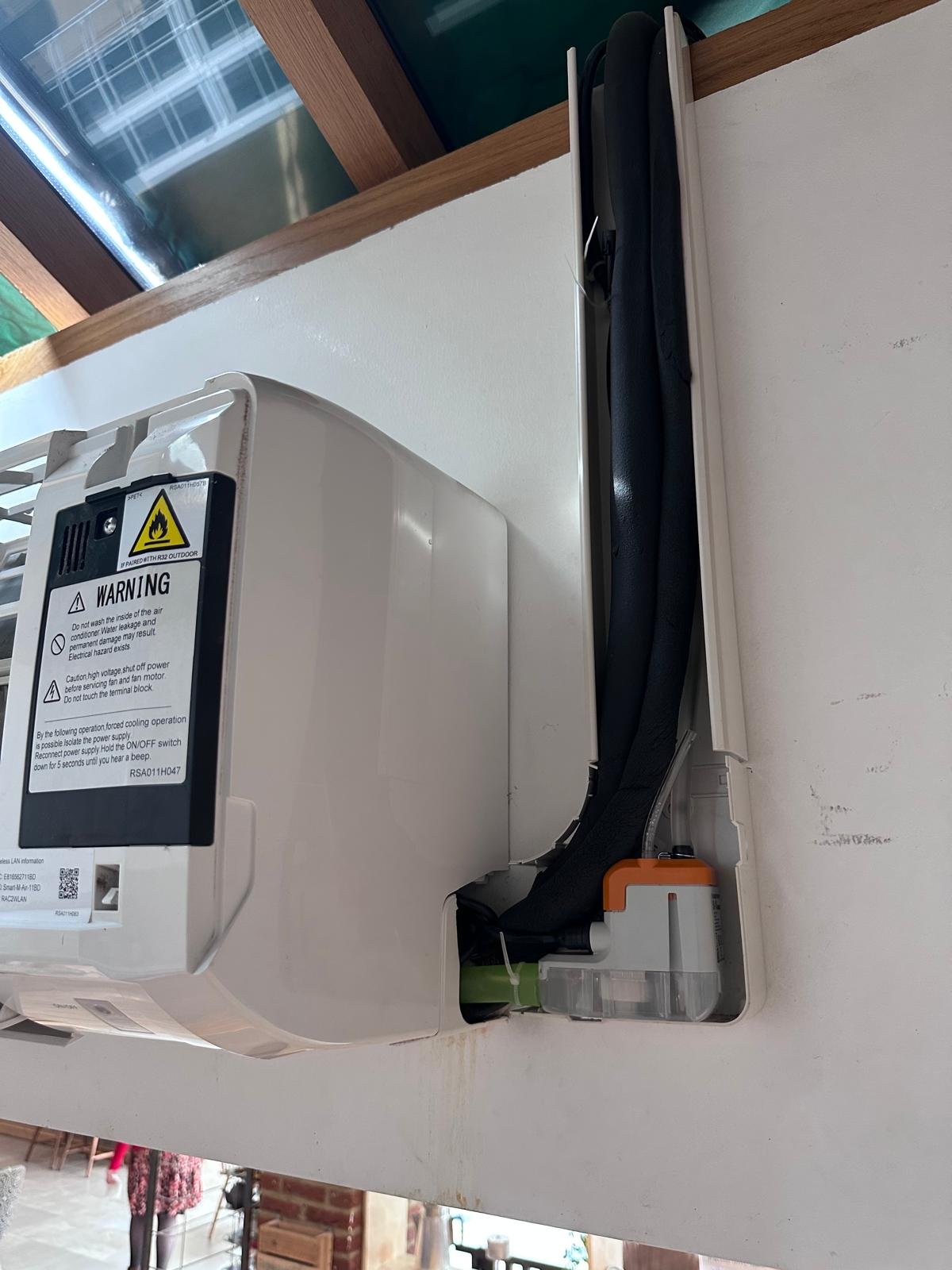 Air con install Reading.jpg