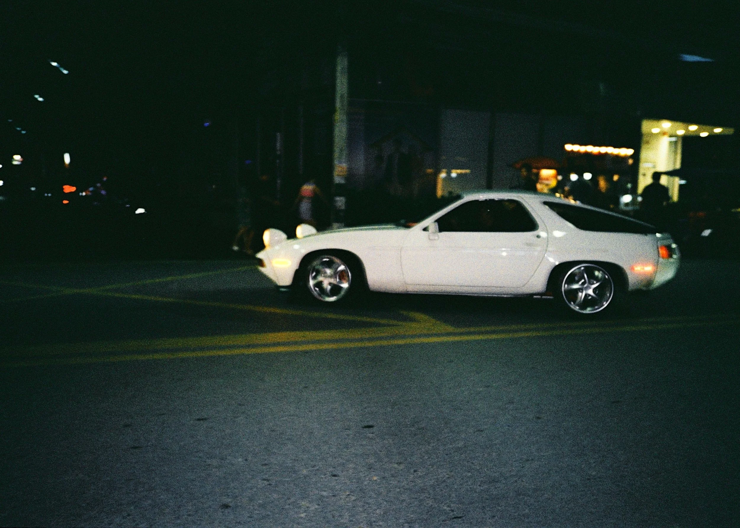 porche.jpeg