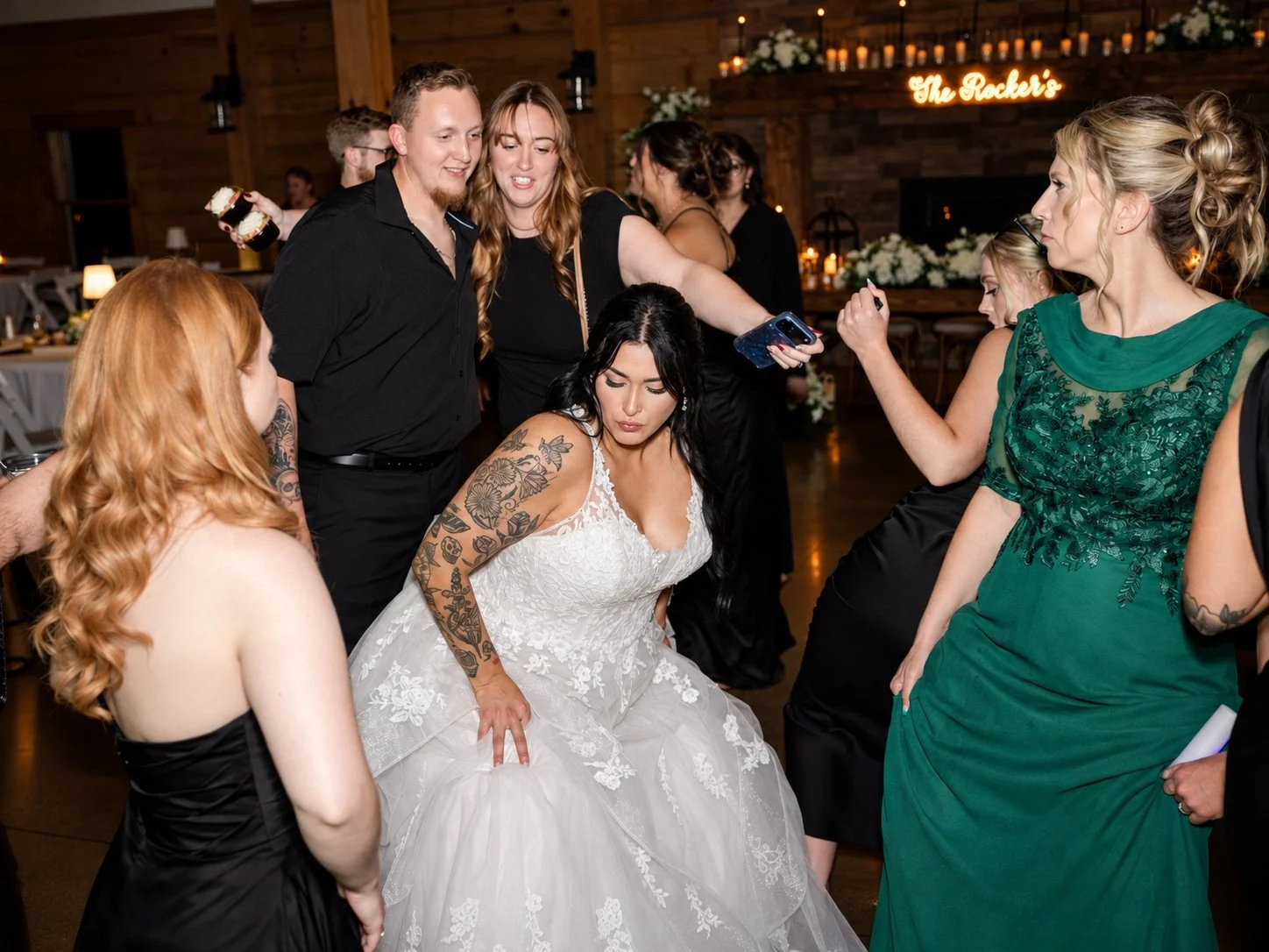 Reception dancing 25.jpg