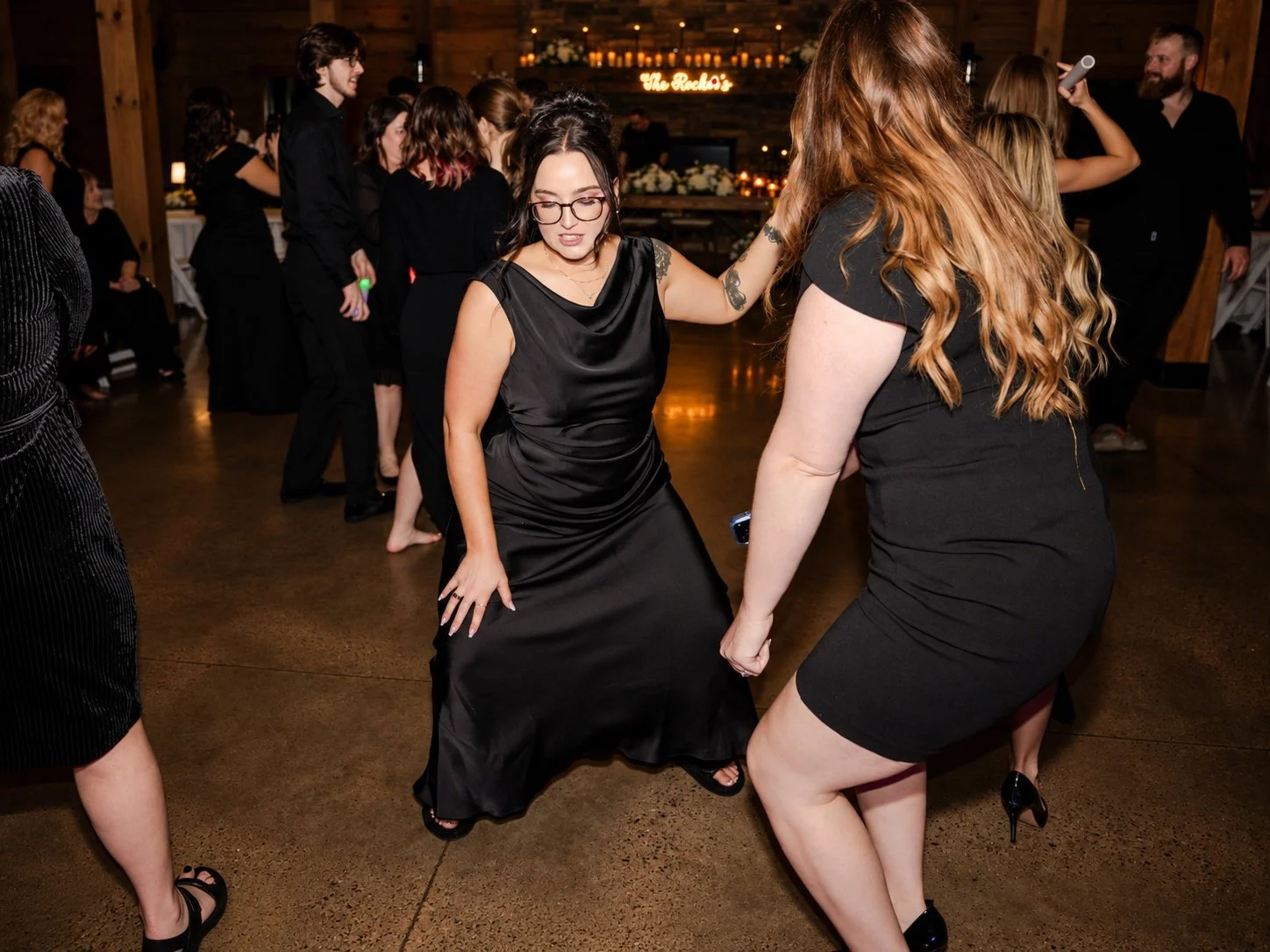 Reception dancing 22.jpg