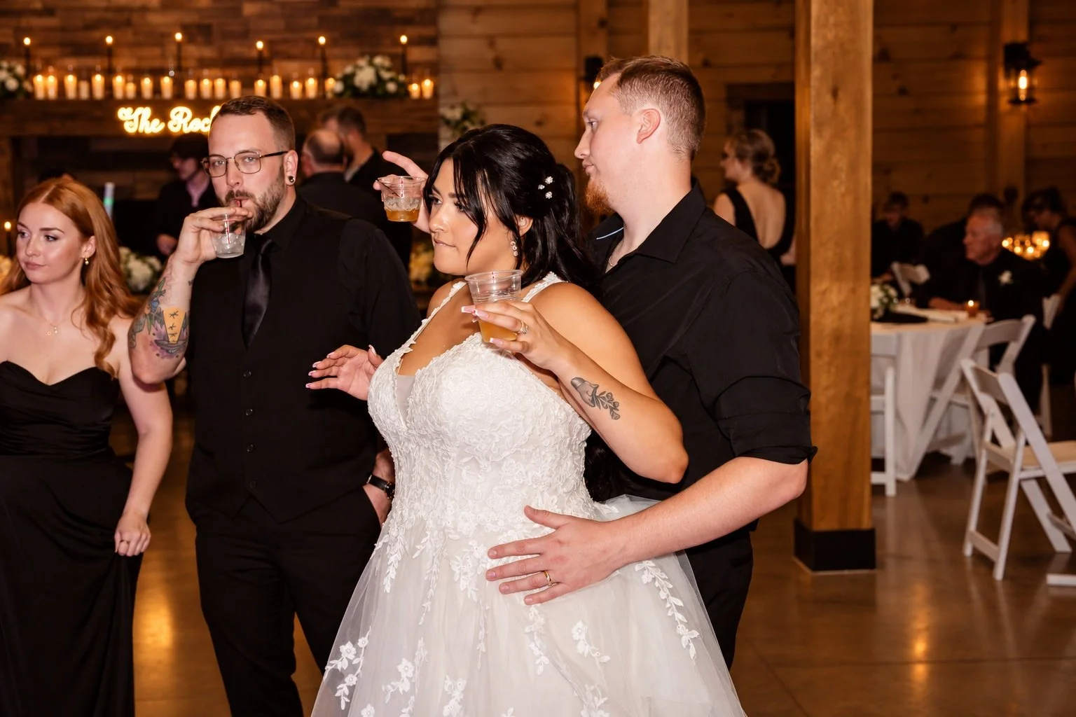 Reception dancing 10.jpg