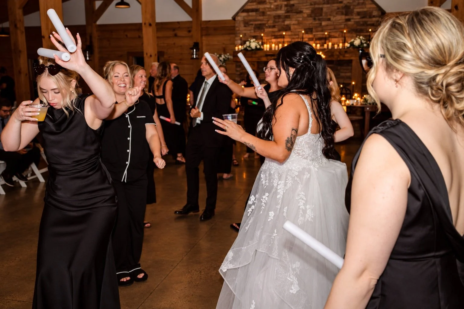 Reception dancing 8.jpg