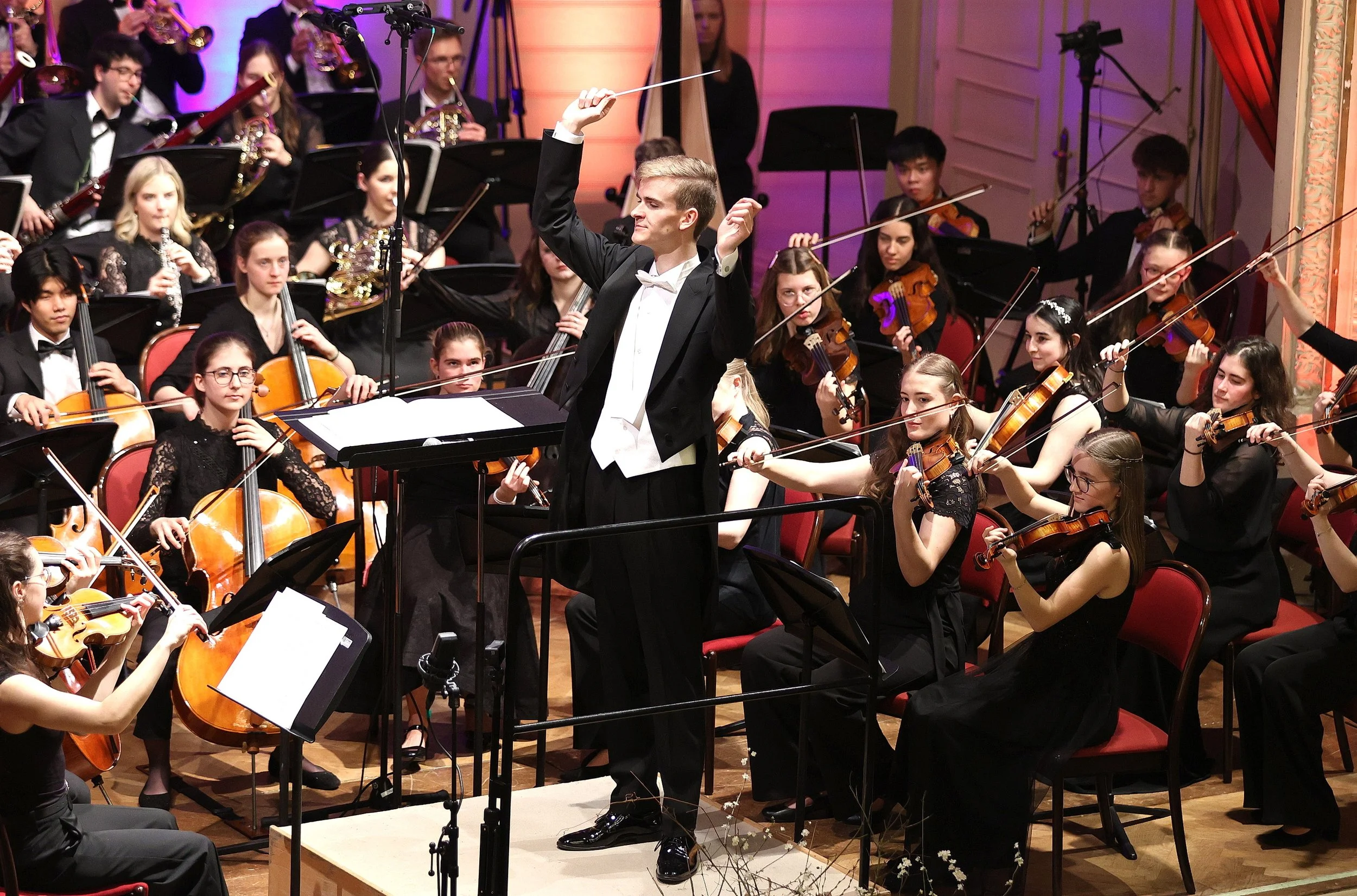 Matthias Achleitner mit Orchester (Kopie) (Kopie)