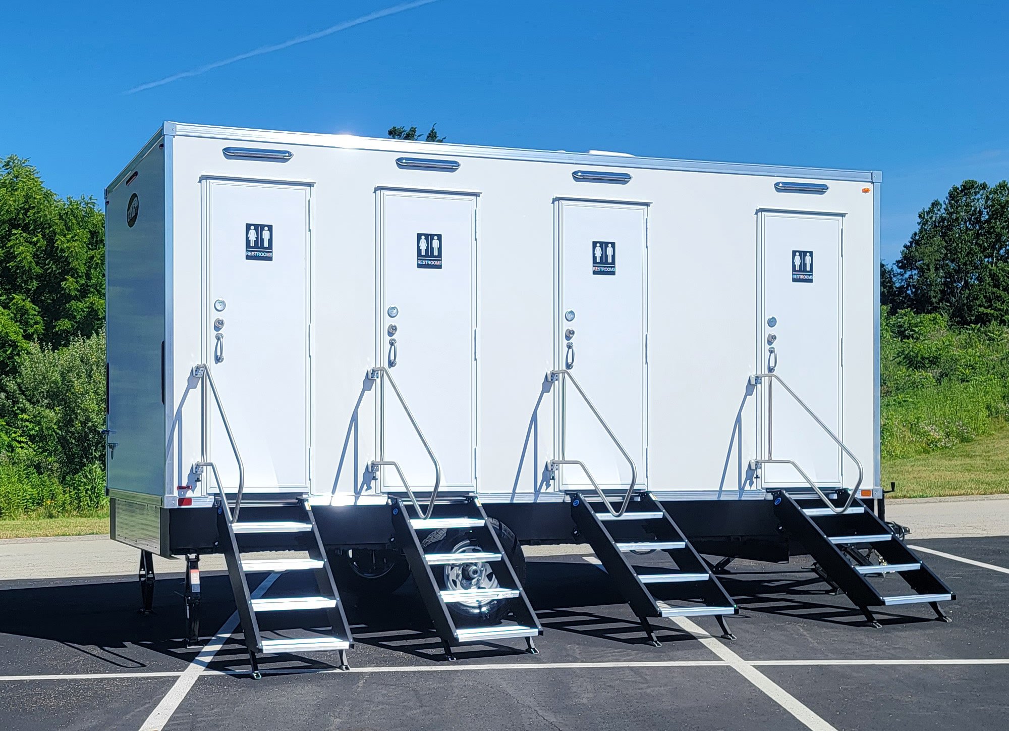 mobile-restroom-rentals