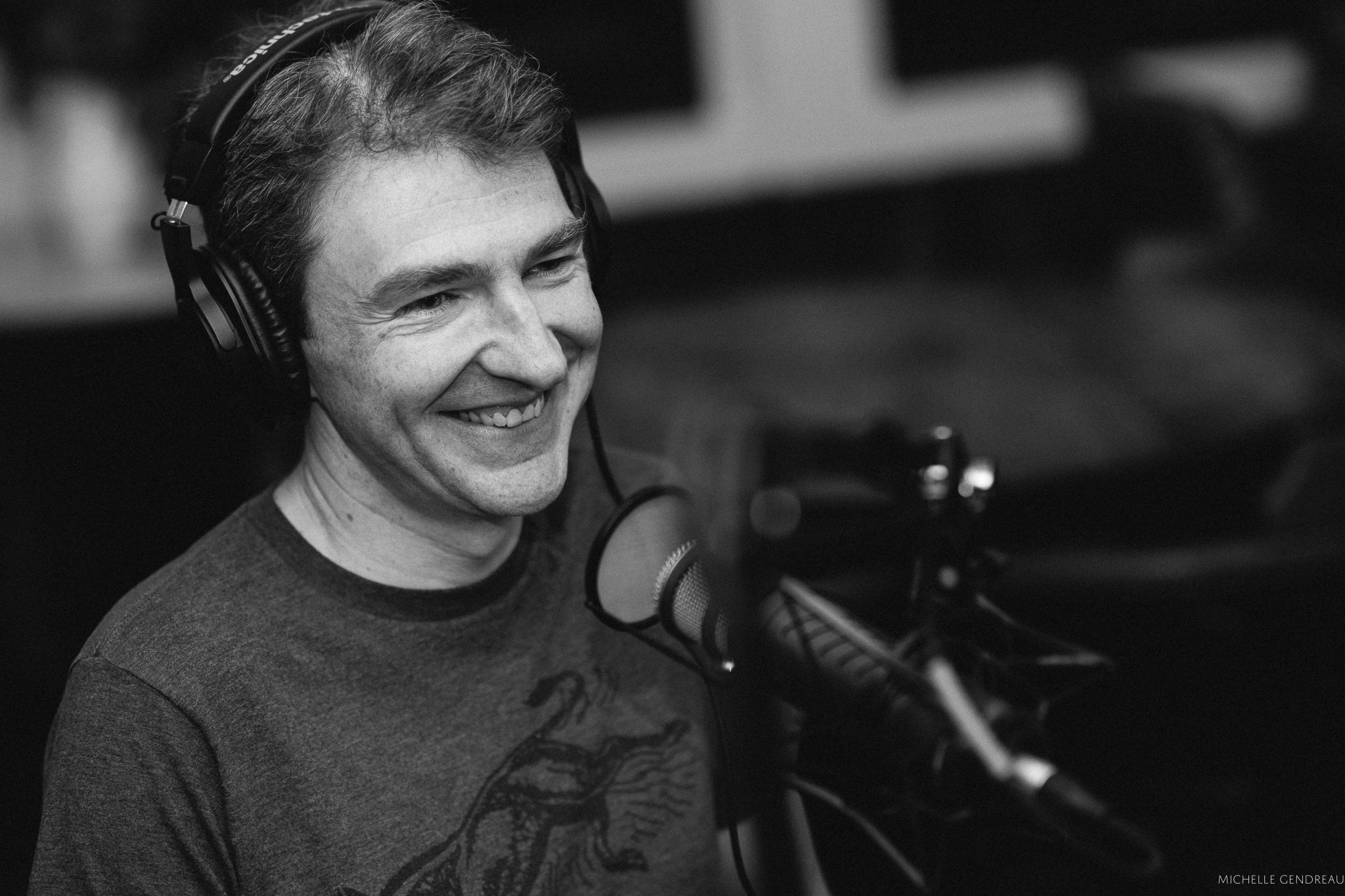 Host Ike Walker