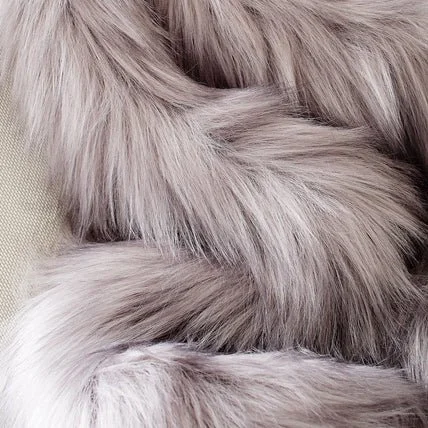 Evelyne Prélonge Faux Fur Throw, Himalaya Pearl