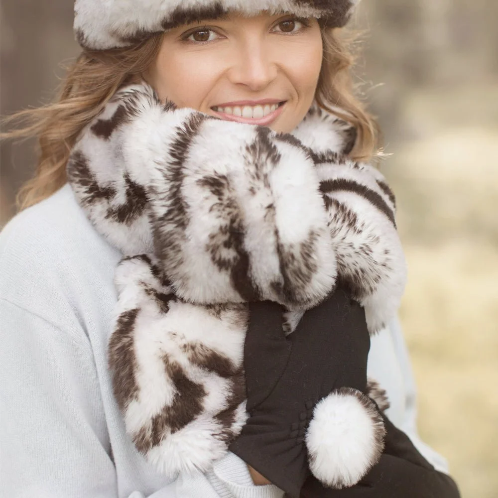 Evelyne Prélonge Faux Fur Pompom Gloves, White Tiger