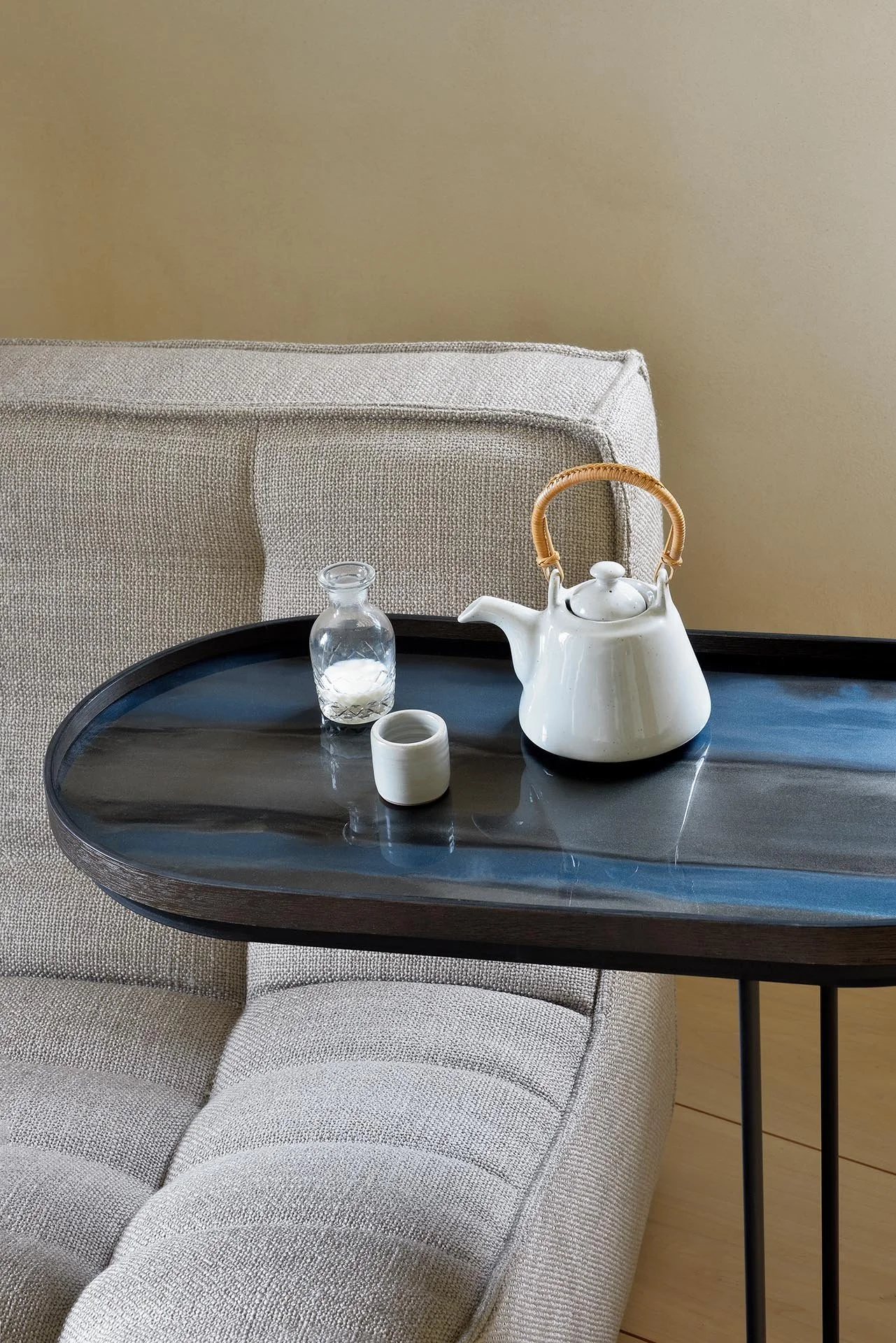 Ethnicraft Graphite Organic Glass Tray, Medium