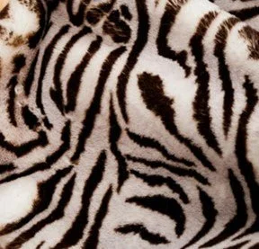 Evelyne Prélonge Faux Fur Wristband Gloves, White Tiger, close-up of the faux fur