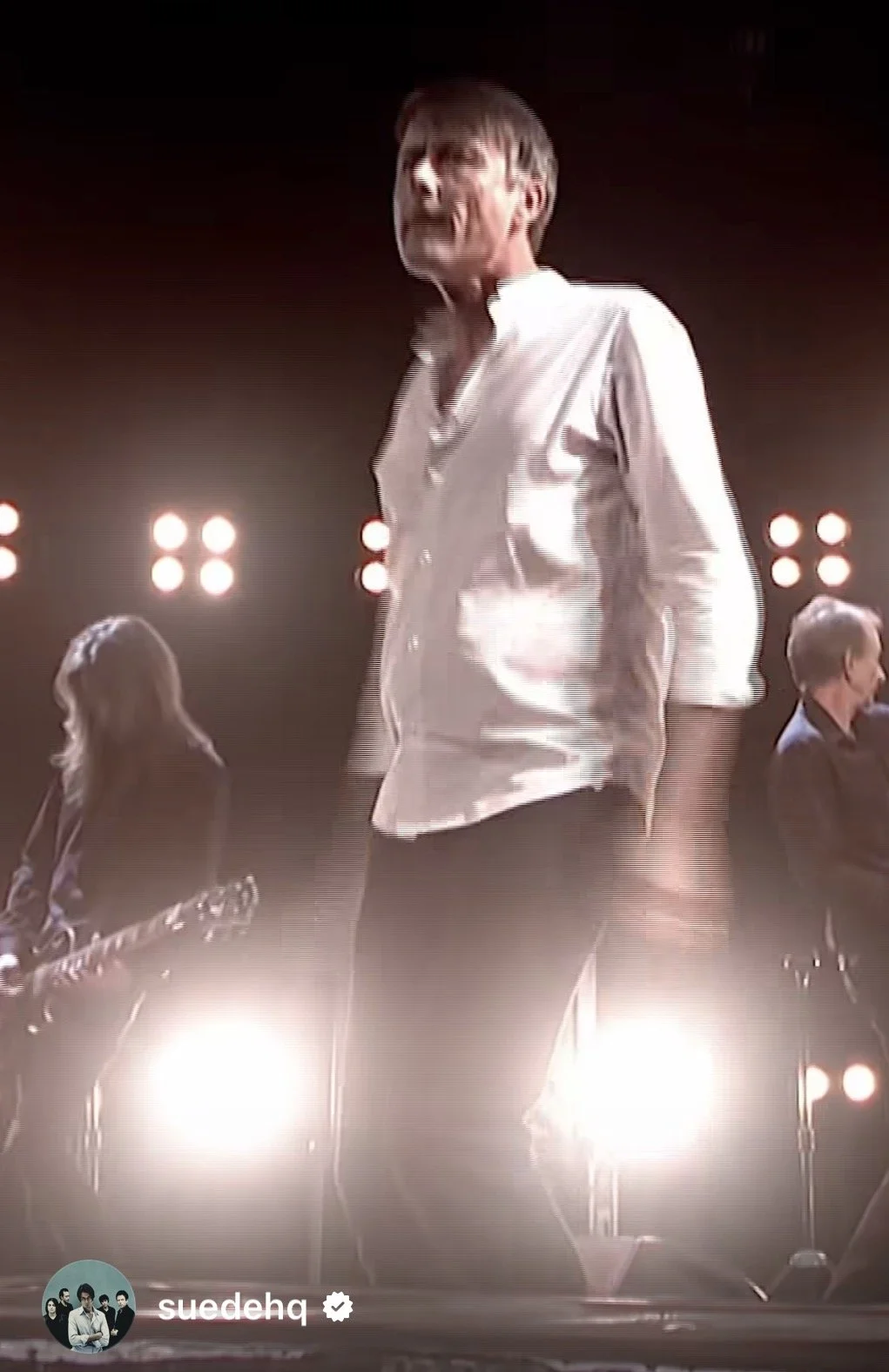 Suede performing “Dancing with the Europeans” live.