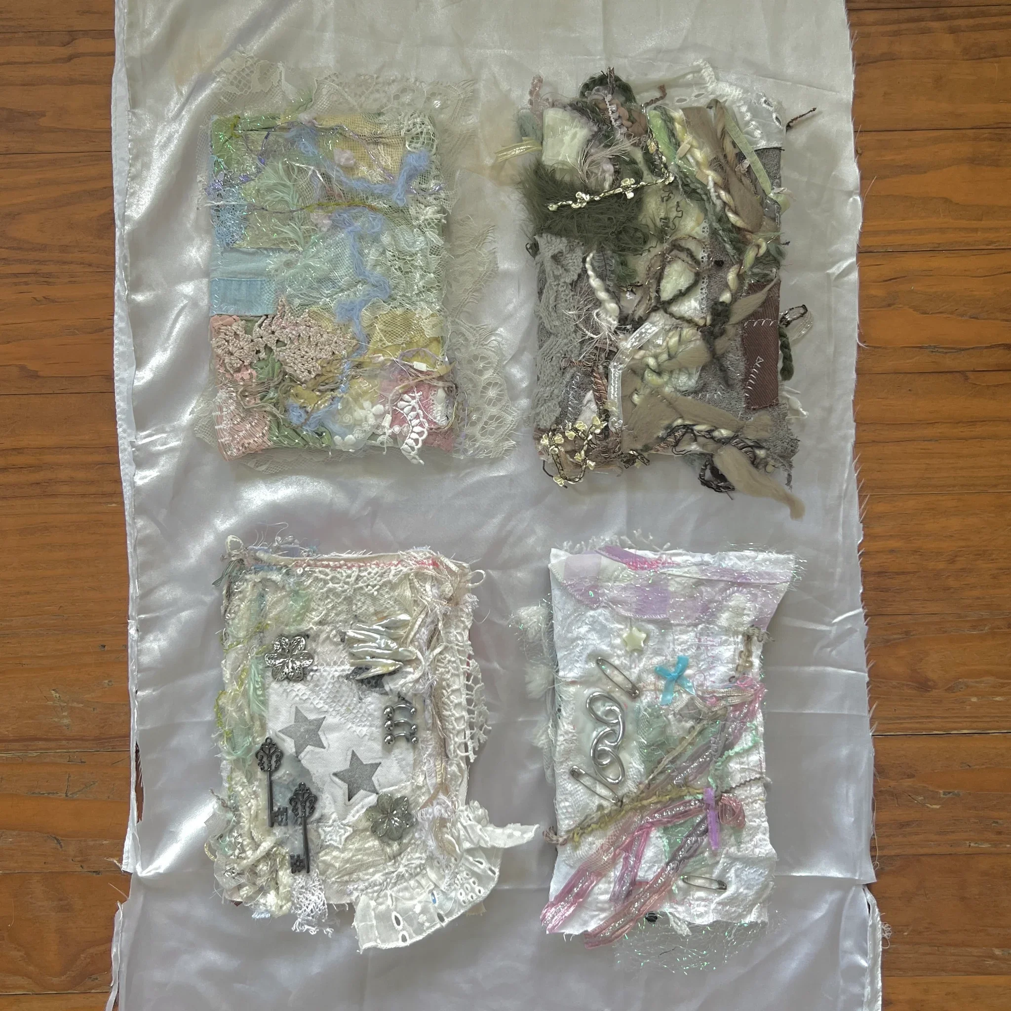 CB63C6BF-A350-4B4D-9630-9EC55279B454_1024x1024@2x.jpg.webp