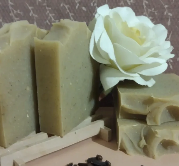 Coconut Milk & Clove Soap