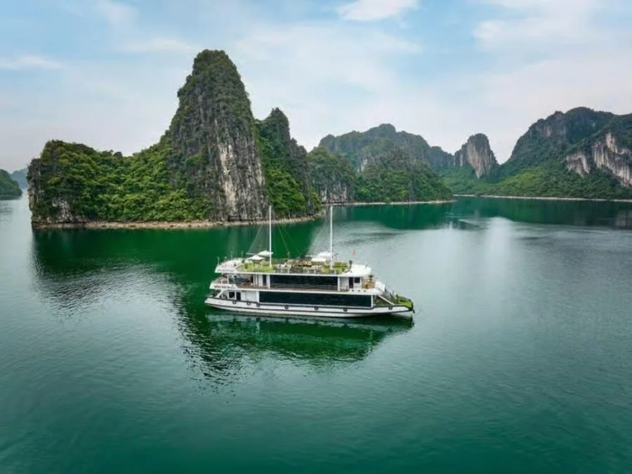 Scenic cruise destination