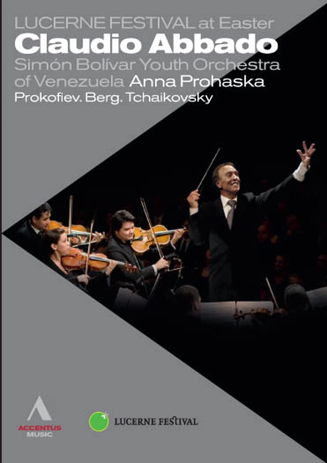 Luis Castro, Director, Conductor, Casa de la Música, Venezuela, Ecuador, Cornista, Horn Player, Simon Bolivar Symphony Orchestra, Orquesta Simón Bolivar, Claudio Abbado, Tchaikovsky, Lucerne Festival