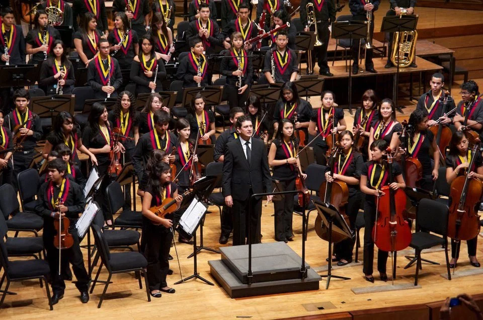 4 El Sistema.jpg